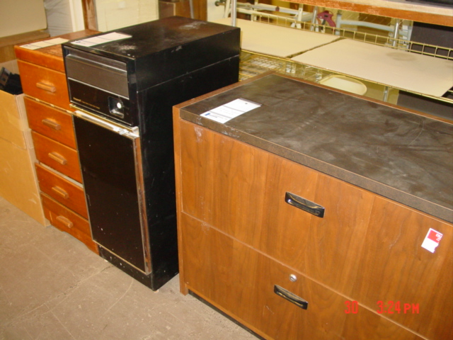 Grossman Auction Pictures From May 17, 2009 - 1305 W 80th St, Cleveland, OH<